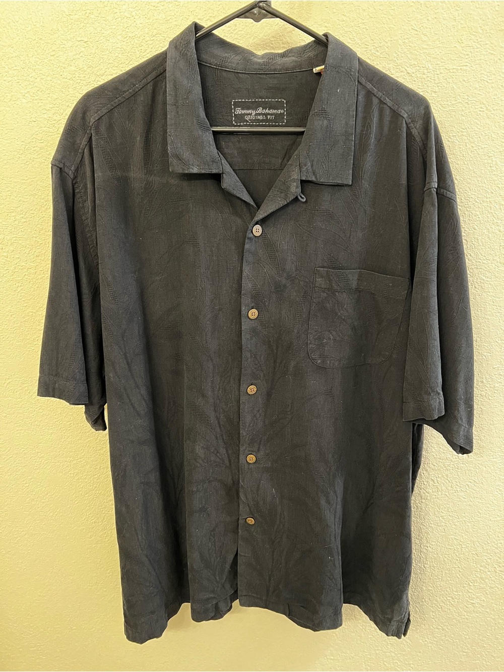 Tommy Bahama Men's Black Short-Sleeve Button Shirt 100% Silk - Size XXL